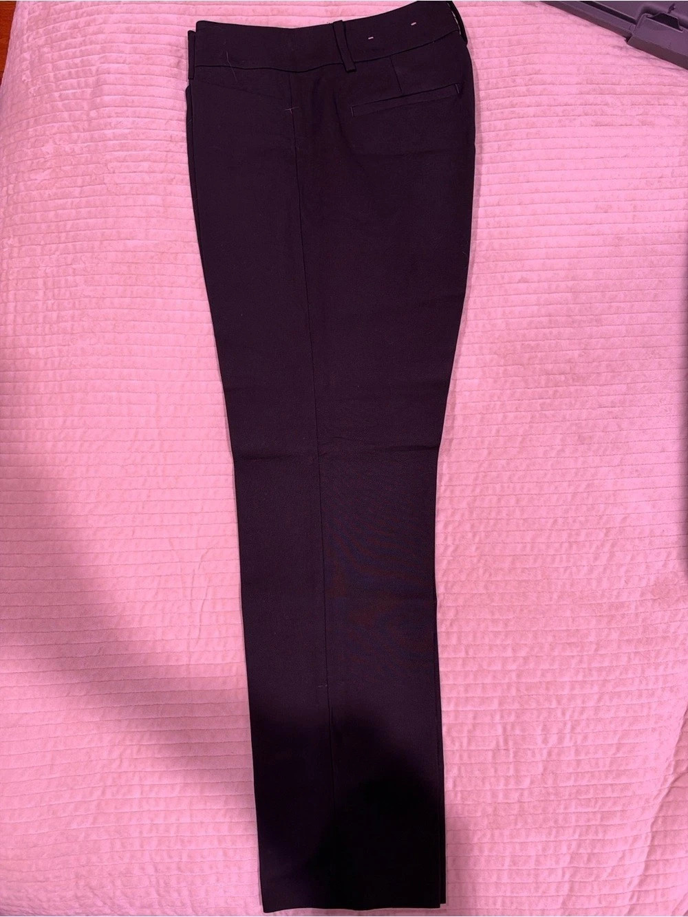 Ann Taylor Straight Leg Pants in Black Like New